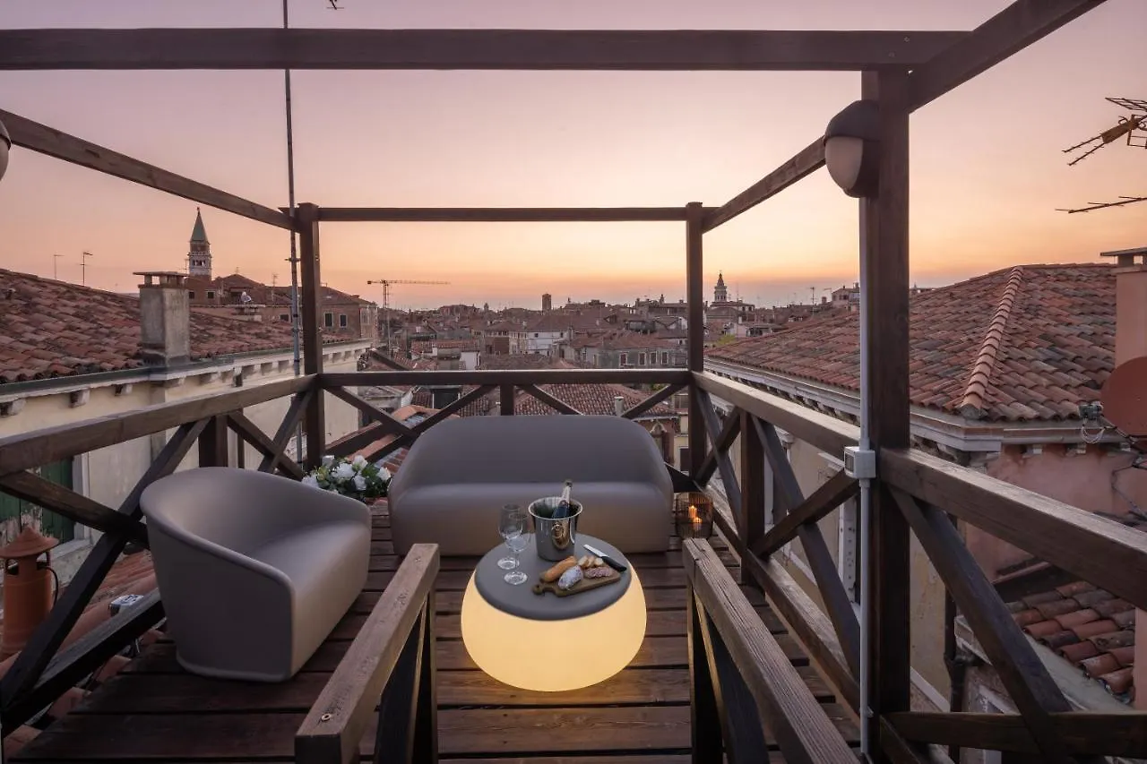 Lion Palace - San Marco R&R Venezia Appartamento