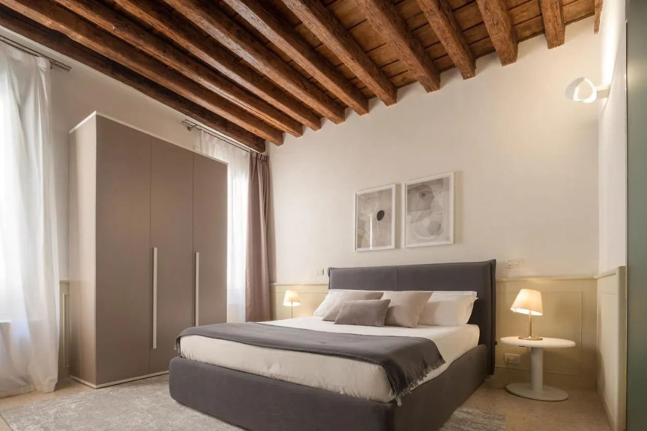 Appartamento Lion Palace - San Marco R&R Venezia Italia